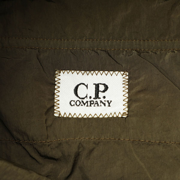 Taisei【新品未使用】CPカンパニー　カーゴショーツ　サイズ46 2025年最新】C.P.COMPANY ハーフパンツの人気アイテム - メルカリ